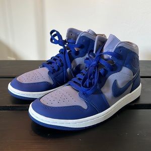 2021 Women Air Jordan 1 Mid SE 'Iron Purple Deep Royal’